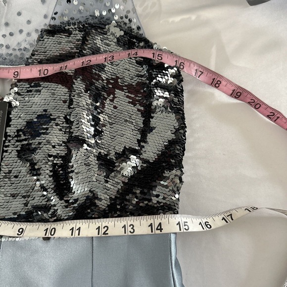 NWT‎ $995 SACHIN & BABI [ 8 ] A Line Sequin Erica Ball Gown Silver Ash Blue - Picture 4 of 13